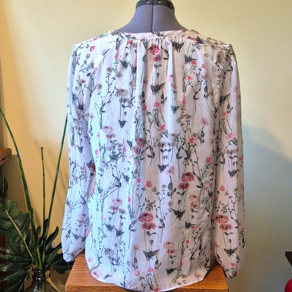Rose + Olive Floral Long Sleeve Blouse | Cream Sheer Lined Top | Size Small - Picture 4 of 17